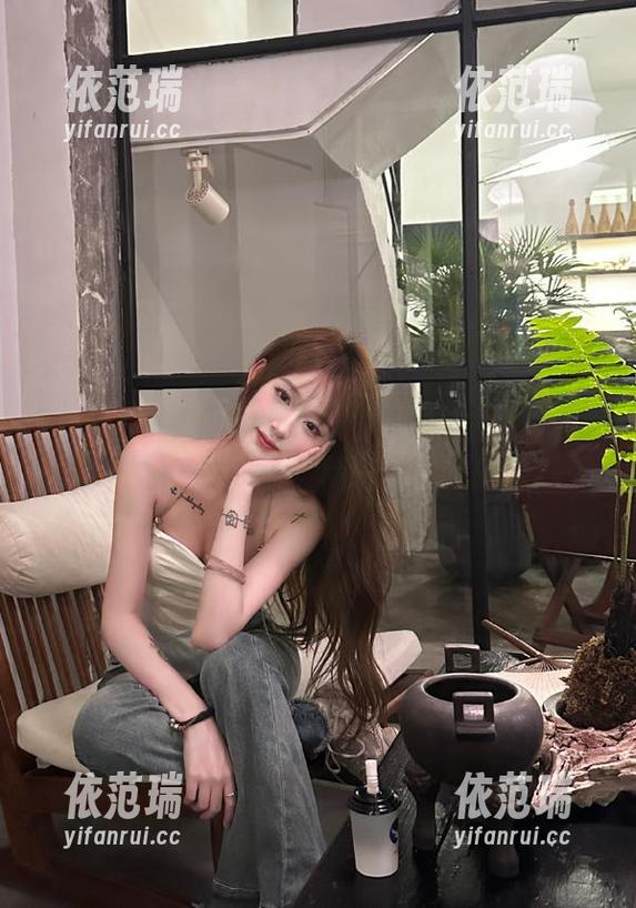 51cg.fun https冫丿丿51cg.fun吃瓜线路最新更新,精彩内容实时呈现
