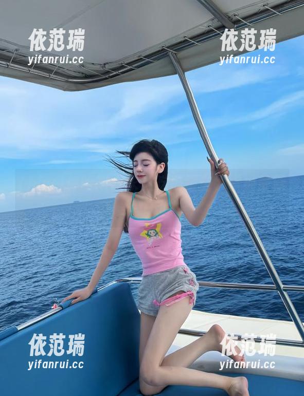 体验hlw永久吃瓜服务，掌握最新娱乐动态