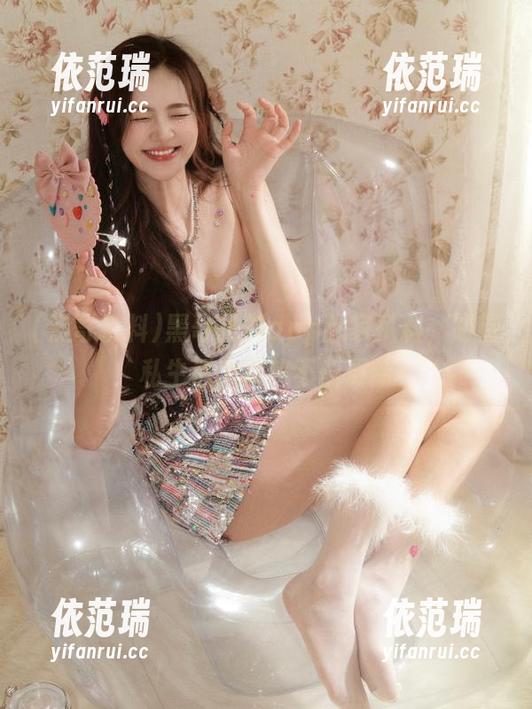 黑哥扒料 黑哥扒料app独家扒料,明星私生活大揭秘不断更新
