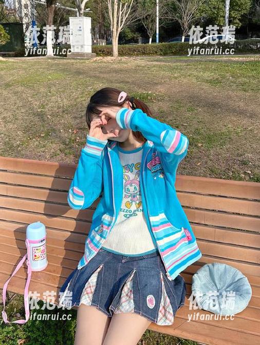 黑料不打样最新地址导航入口，男生必备吃瓜神器