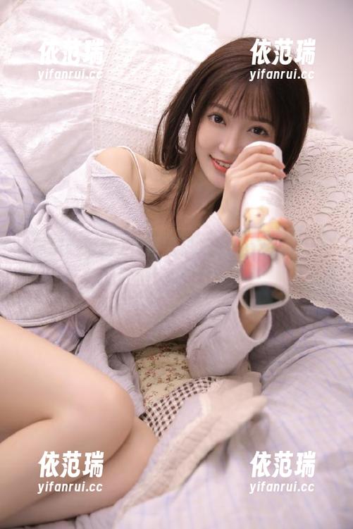 下载黑料吃瓜网app后，我的吐槽比瓜还精彩！