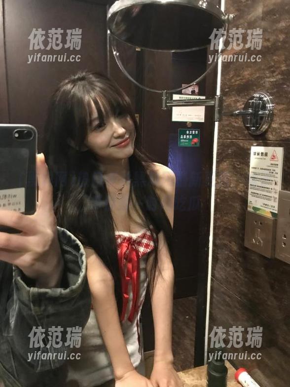 热门事件黑料网最新更新，妹子带你第一时间吃瓜